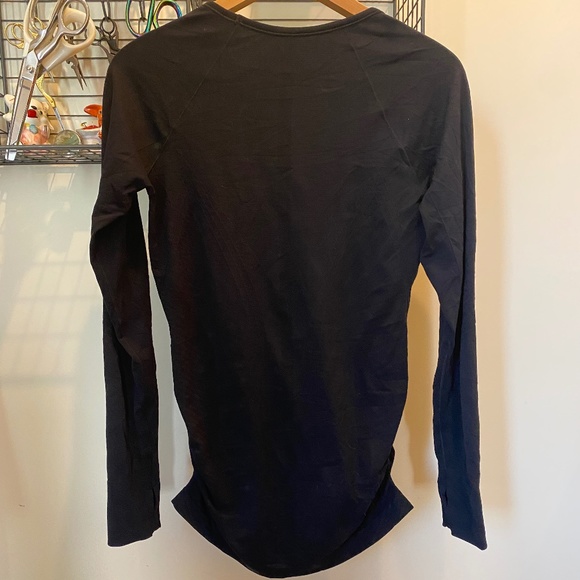 Athleta running shirt - Picture 2 of 6